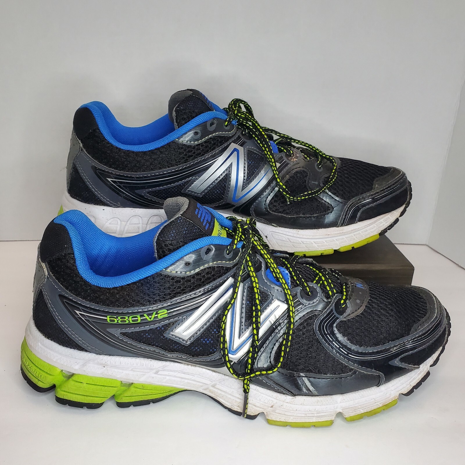 NEW BALANCE 680 V2 680v2 MENS 9.5 