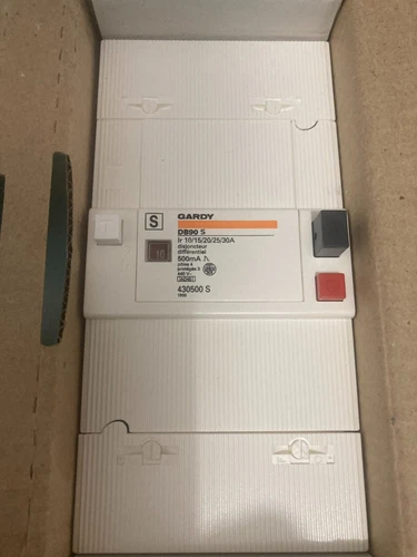 connection circuit breaker 3 P+N BD 90 GARDY MERLIN GERIN 10/30A 430500S