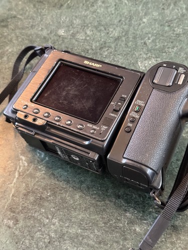 Sharp Hi8 ViewCam Video Camera VL-H410 - Picture 10 of 14