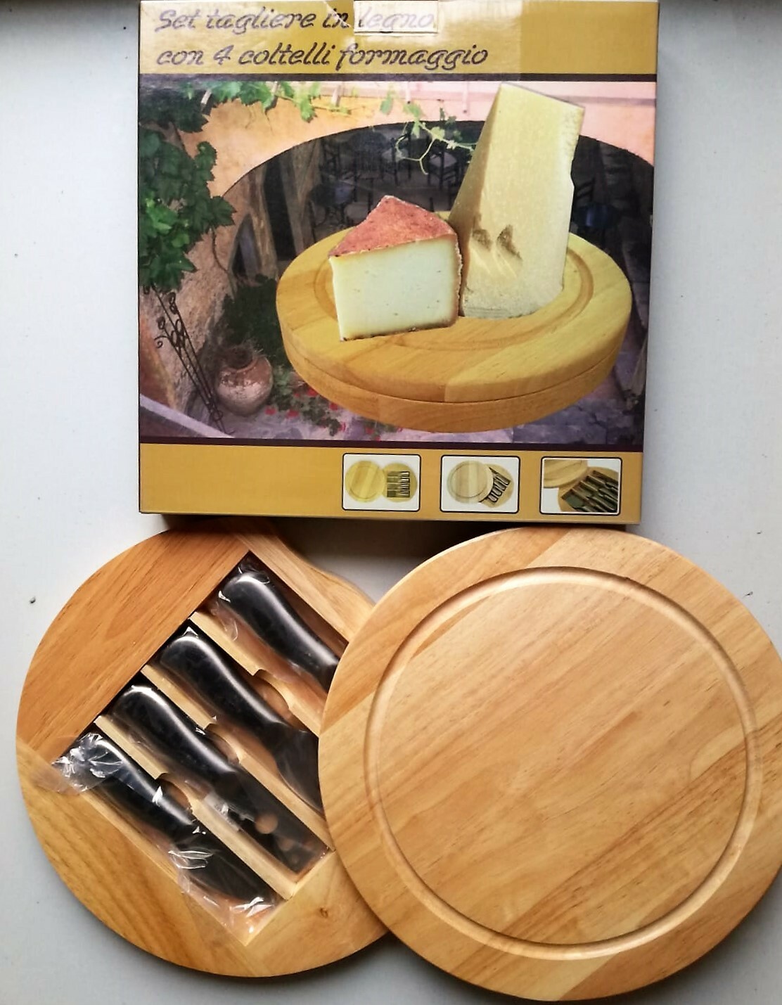 Foto 2 di 3
