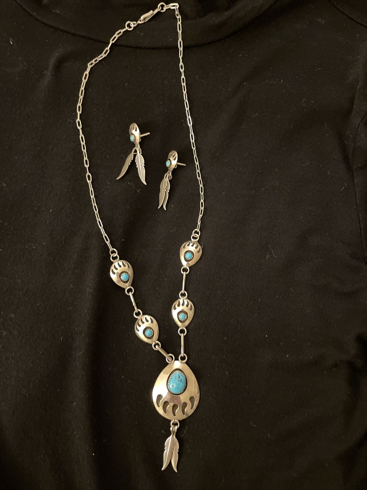 Authentic Turquoise/Silver Bear Claw Southwestern… - image 2