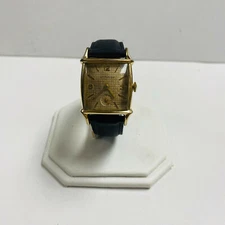 f446 Vintage Wittnauer Swiss Mechanical Men's Wrist Watch Gold Tone 17J 10K GF
