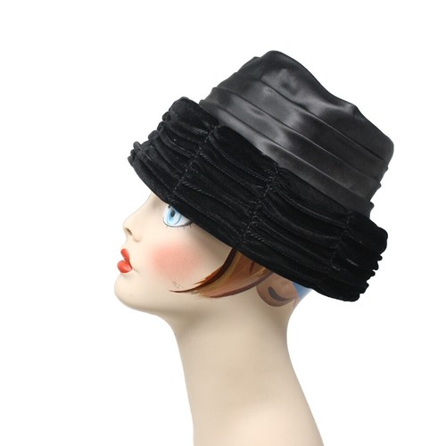 Vintage 50s Mr Richard Black Velvet Cocktail Hat Birdcage 