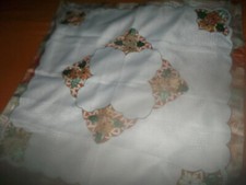 Omas Tischdecke Mitteldecke 84cm   x 84 cm natur  mit Blumen  Retro Vintage