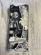 Monster High Skull Shores Black and White Frankie Stein Doll 2011 Mattel  X0593 746775101961