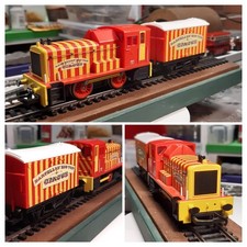 Hornby R1107 Class 06 Shunter – Bartello’s Big Top Circus Loco and box van VGC