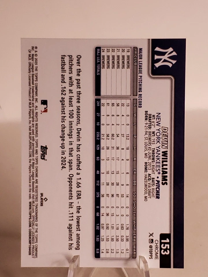 2025 Topps Chrome Devin Williams Orange Refractor /25 New York Yankees #153 - Image 3 of 3