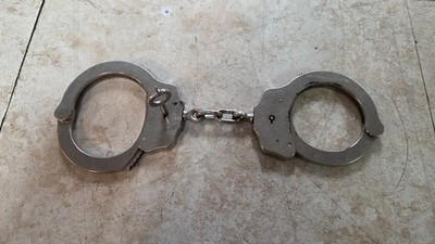 Vintage Peerless Handcuff Co. Handcuffs W/Key Pat 1531451-1872857 Springfield MA