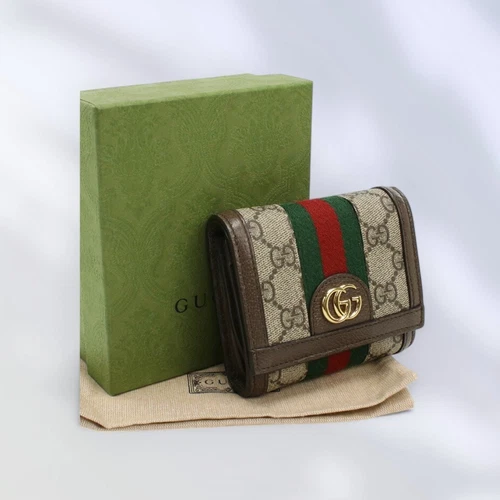 Portefeuille Gucci Ophidia GG Supreme à deux volets beige 598662 96IWG 8745 d'occasion rang A