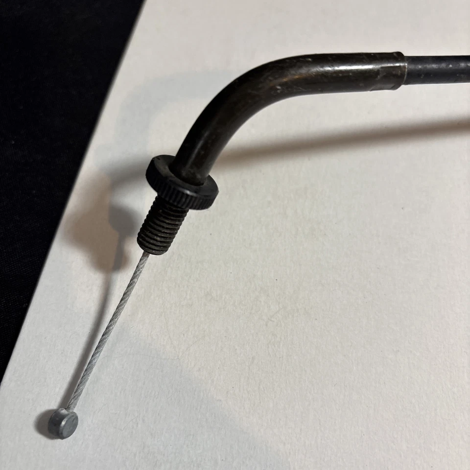 Cabo de Acelerador Yamaha FZR400 1988 - 1990 OEM Fabricado no Japão NOS 3FH-26312-00 - Imagem 3 de 4