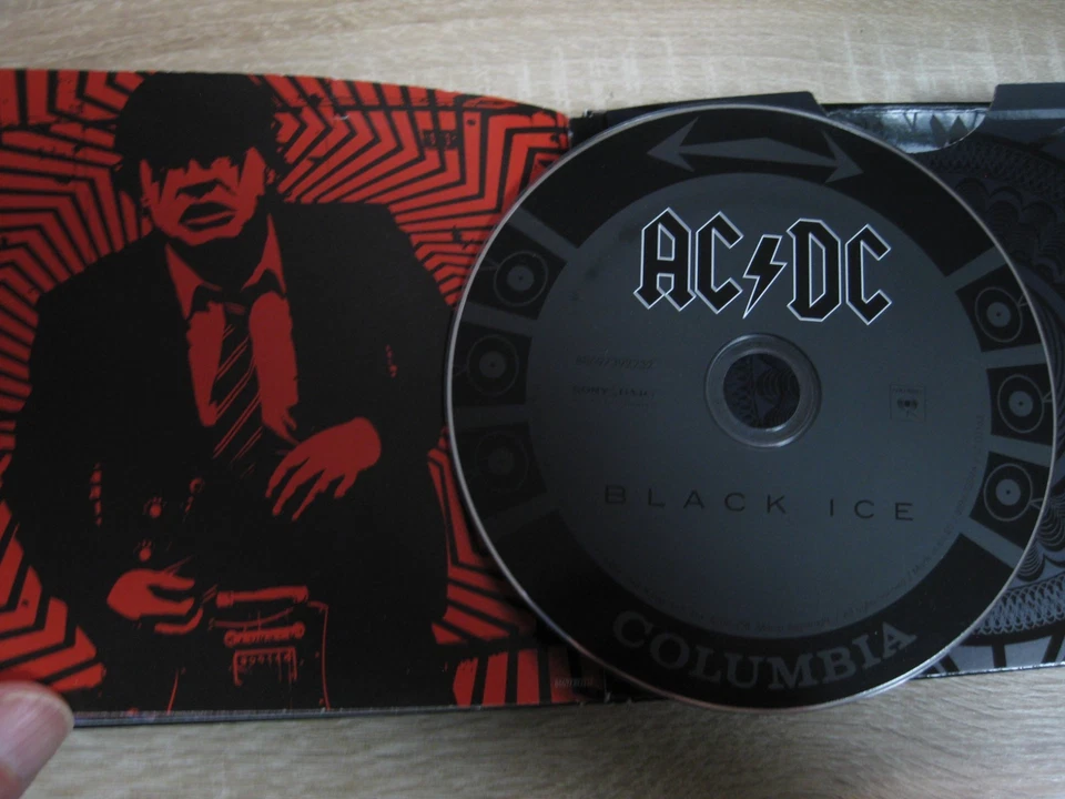 Black Ice von AC/DC 2008  CD Musik Album TOP Zustand - Bild 2 von 2