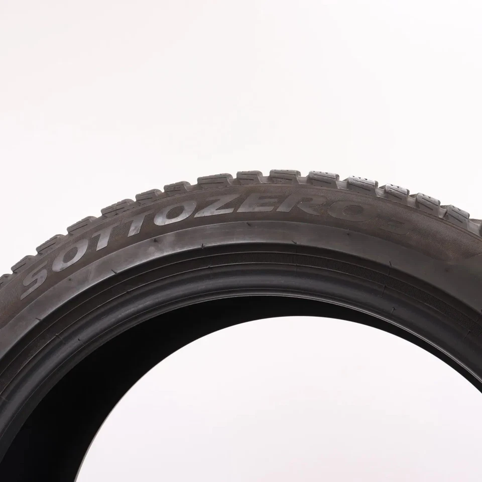 2x Winterreifen Pirelli Sottozero 3 245/45R19 102V XL AO 4,5-5mm 2454519 Räder - Bild 4 von 4