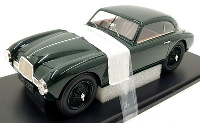 Matrix 1/18 Scale MXL0108-012 - Aston Martin DB MKII LML 1949 - Green