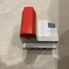 Henley series 6 100 Amp Single phase house service unit