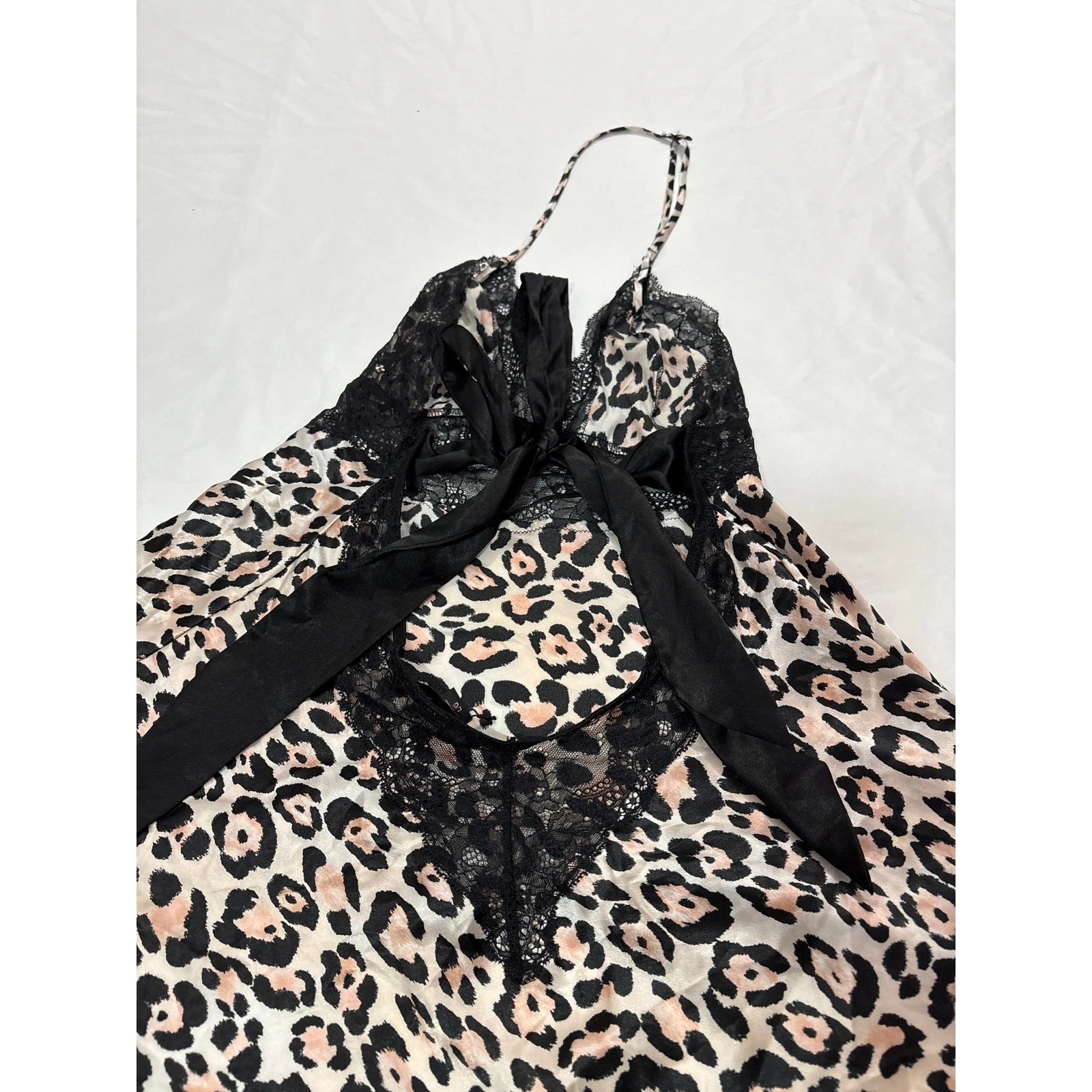 UNDERCOVER Abito slip donna Victoria's Secret grande stampa animalier leopardato mcling Halter