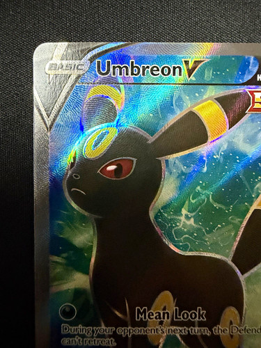 The Pokémon Company Umbreon V Evolving Skies Full Art Holo Ultra Rare 188/203…