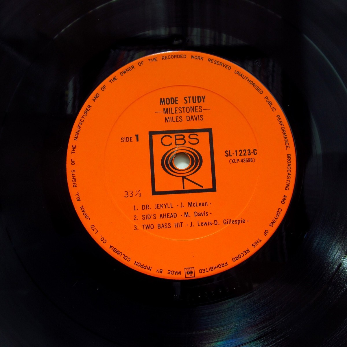 貴重‼︎見本盤‼︎! 78rpm MILES DAVIS SP Miles Davis – Kind of Blue Japan LP with cap obi