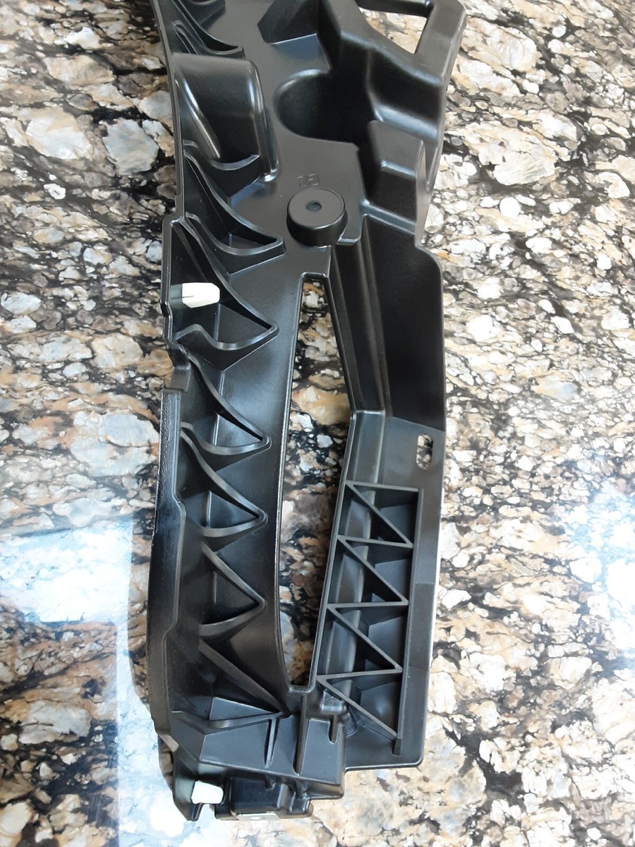 PORSCHE MACAN 95B Rear Left Bumper Bracket 95B807253H NEW GENUINE 