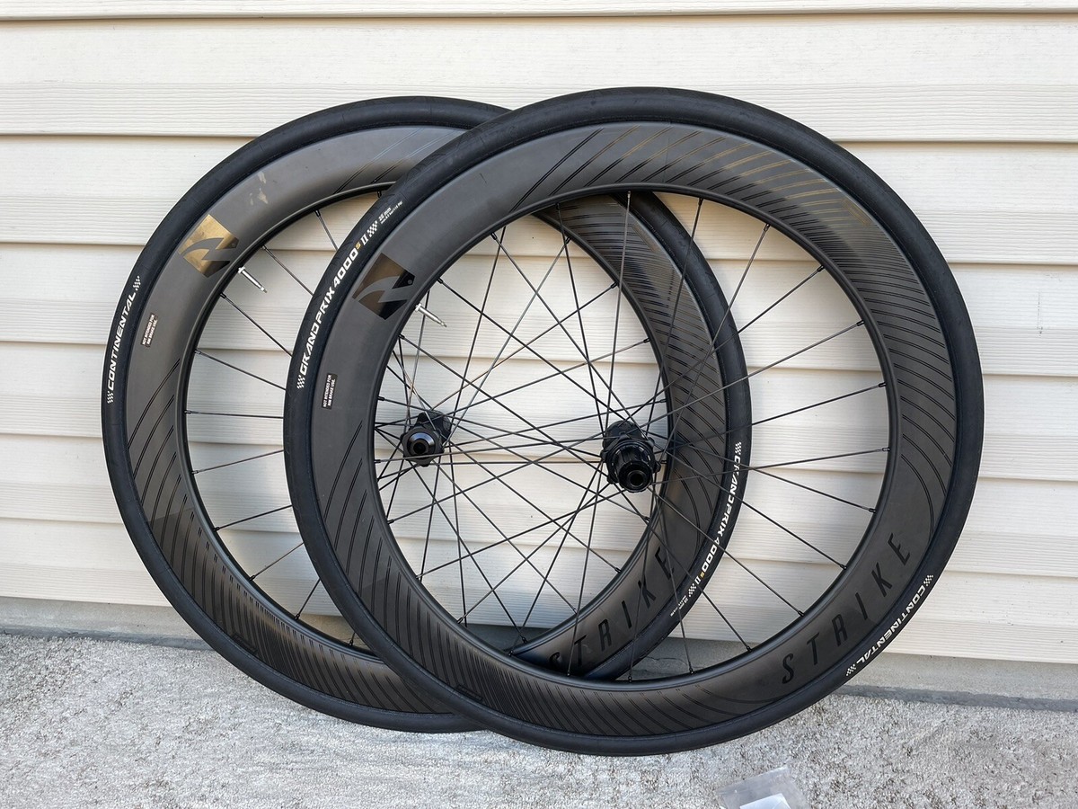 Reynolds Strike 62mm Carbon Road Wheelset. Disc centerlock Reynolds Strike 62mm Carbon Road Wheelset. Disc centerlock