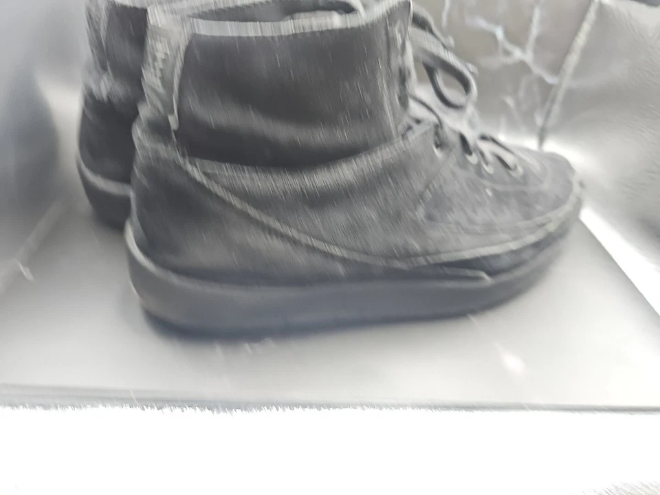 Jordan 2 Retro Deconstruido Triple Negro Talla 9.5 Foto 4 de 4