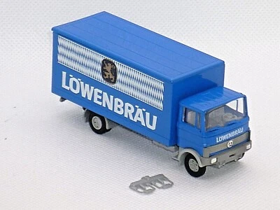PRALINE camion de livraison MERCEDES BENZ en HO 1:87eme - Photo 1/2