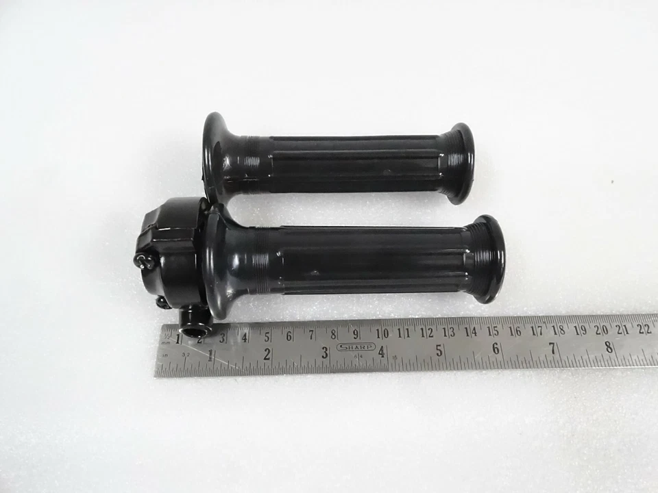 Empuñaduras de manillar para Yamaha YL2 YA6 DT100 DT125 DT175 DT250 RX100S RX125 YZ80 Foto 4 de 4