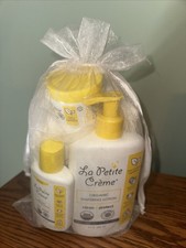 La Petite French Diapering Gift Set: Includes Organic Diapering Lotion 8 Oz  