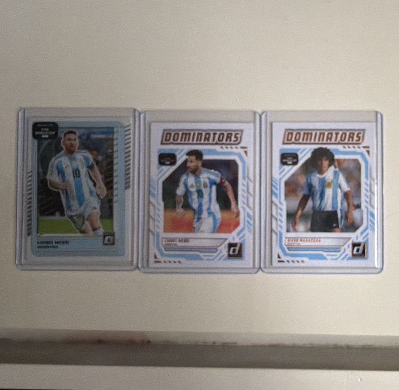 Panini Donruss Soccer Dominators 3-Card Lot Argentina Messi Maradona #5 #3 #23