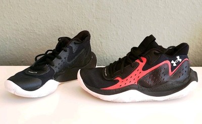 Under Armour Jet '23 Sportschuhe Größe 40