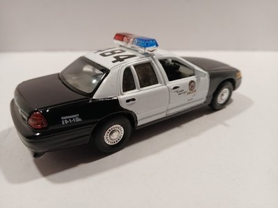 Welly 1999 Ford Crown Victoria Police Car #484 - 1:43 Diecast
