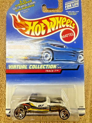 2000 Hot Wheels Virtual Collection Cars Track T  #127 White