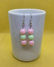 Light pink and pistachio pearls hand made earrings 
