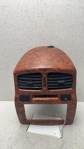 01-06 HYUNDAI SANTA FE OEM CENTER DASH RADIO HEAT AC VENT TRIM BEZEL B812-2