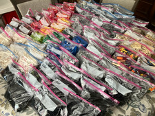 LEGO IN BULK 1/2 POUND PACKS - YOU PICK COLOR FREE SHIPPING FREE MINI FIG