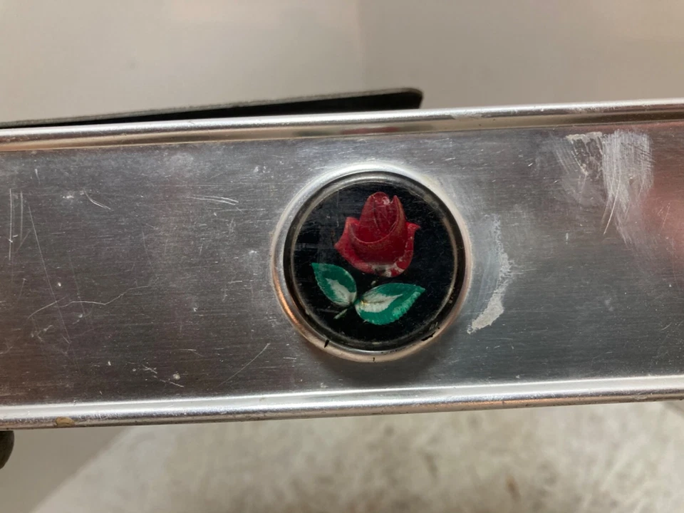 Caja dispensadora de pañuelos Kleenex accesorio rosa vintage AUTO SERV Chevy Ford GMC Foto 2 de 4