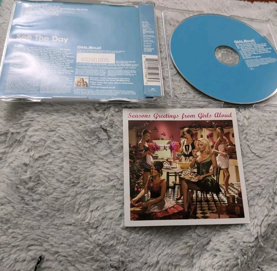 GIRLS ALOUD See The Day [ECD 2005]Inc Video & Pre-Printed Signed Christmas Card Foto 2 de 4
