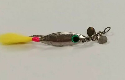 (5) Spinner Fishing Flies Yellow Tail Pack of 5