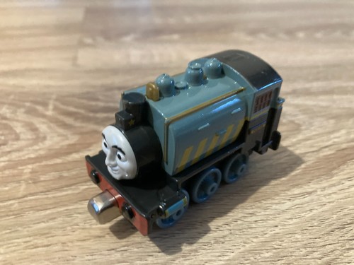 Thomas The Tank Engine Take N Play Over 100 Different TRAIN choice Christmas 1 - Picture 155 of 229
