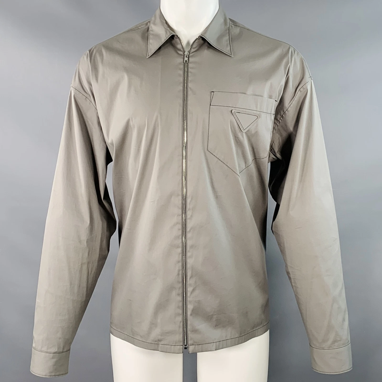 Giacca camicia PRADA taglia M grigia misto cotone zip una tasca