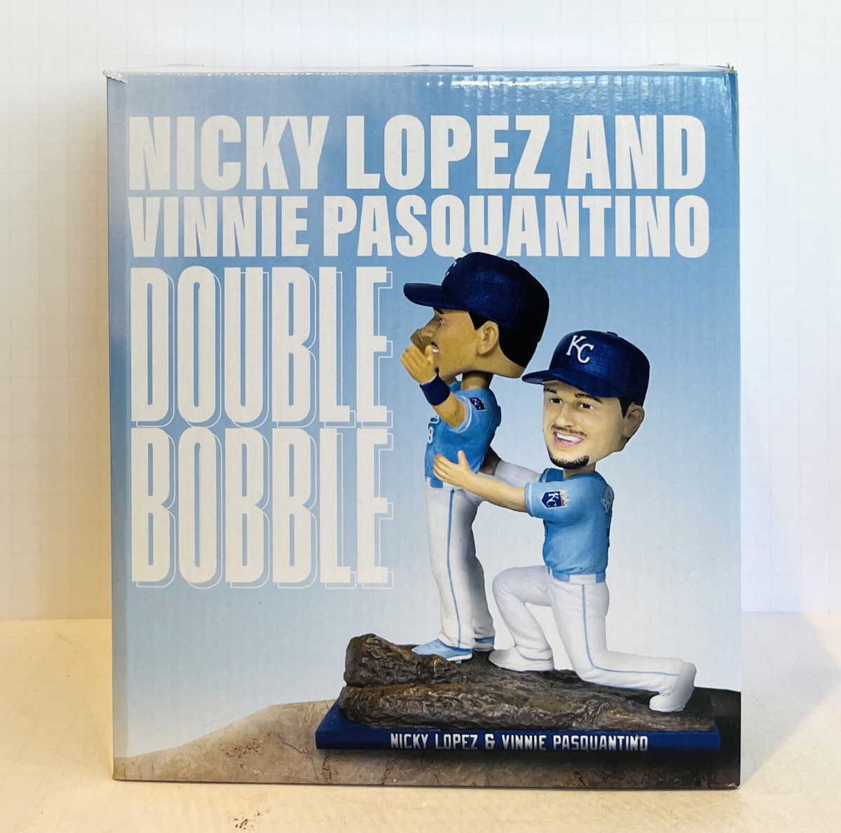 Supreme 2023ss Bobblehead 2体セット Supreme 2023ss Bobblehead 2体セット