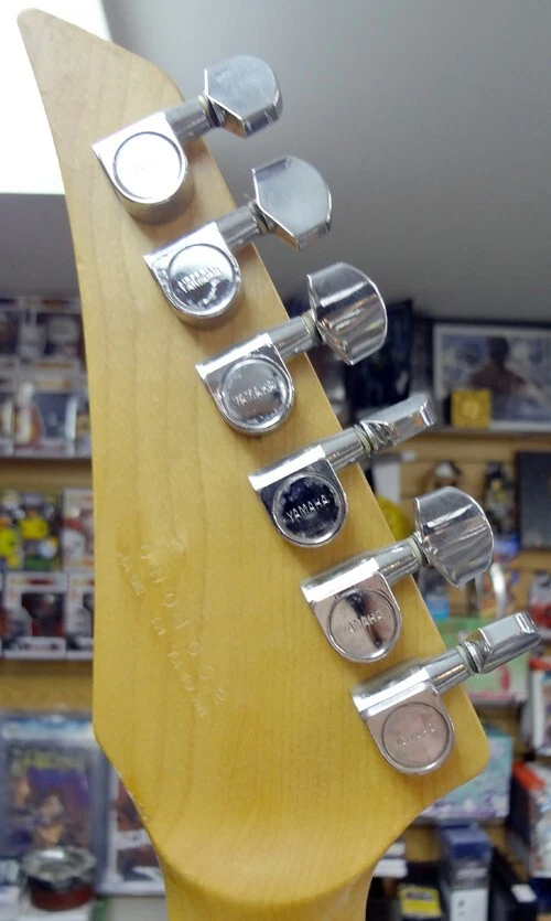 Yamaha RGX211 White 6 String Right Handed Solid Body Electric Guitar! - Image 3 of 4