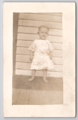 RPPC Darling Baby On Porch Thompson Salem IA Postcard U30
