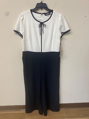 Karl Lagerfeld Paris Women's Two Tone Cropped Back Zipper