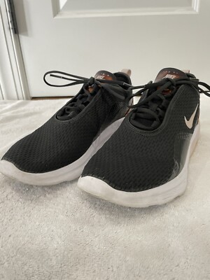 nike free return shipping