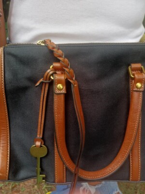 FOSSIL Satchel Handbag leather and canvas with key charm  display picture 1