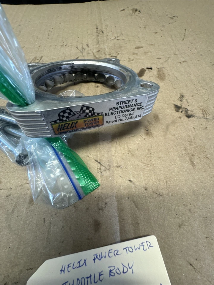 Espaciador de carrocería del acelerador Helix Power Tower para 04-10 Nissan Titan Armada 5,6 L 94560 Foto 4 de 4