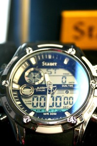 hybrid chronograph