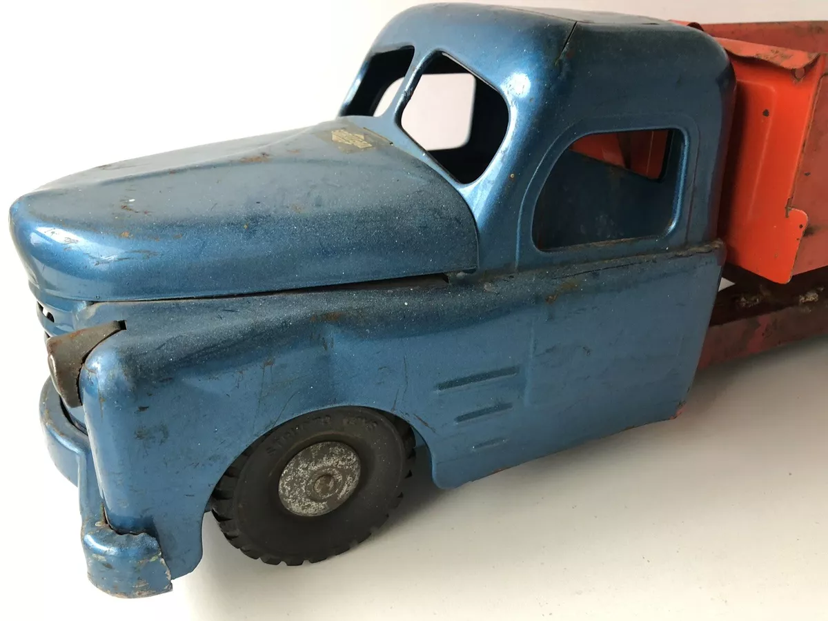 Structo Pressed Steel Blue Cab Red Dump Truck Construction