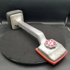 Vintage Roberts Deluxe Adjustable (from 17 in to 21 in) Knee Kicker 10-412