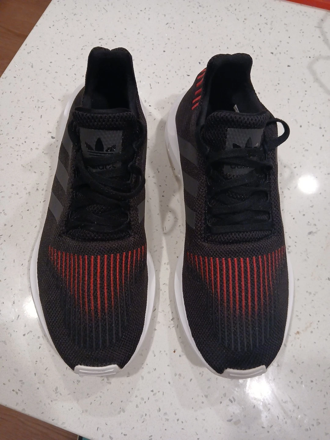AdidasMEN'S ADIDAS SWIFT RUN Sz 13